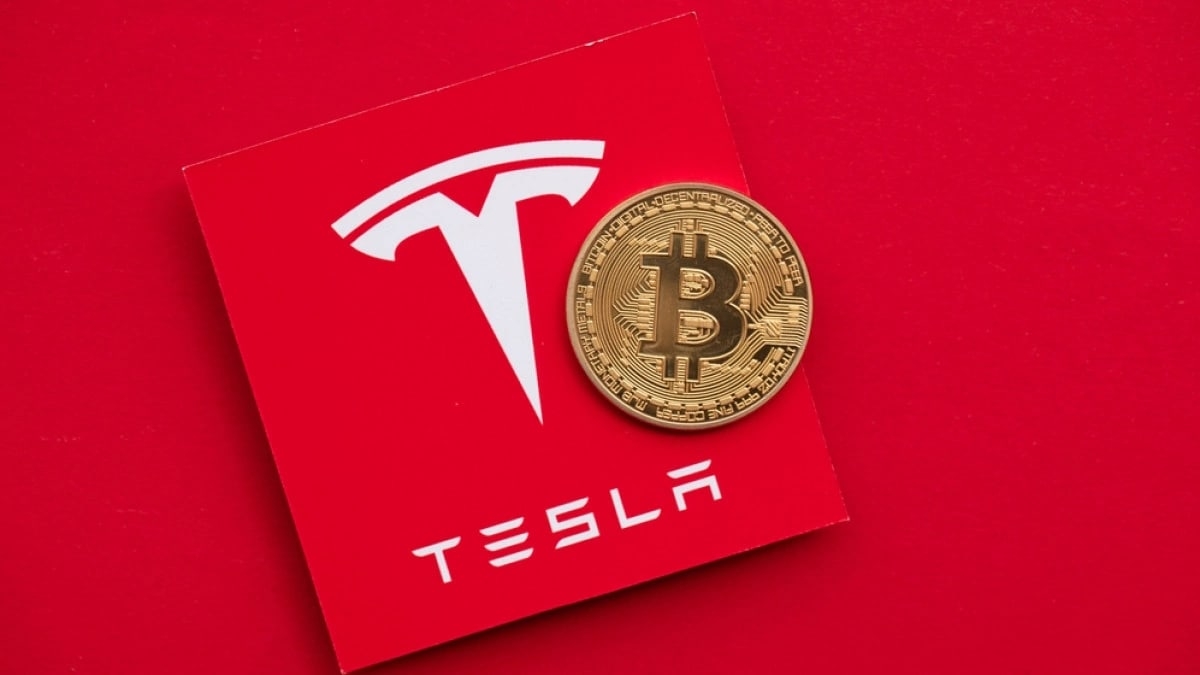 Согласно финансового отчета за второй квартал 2022 года Tesla понесла убытки около 170 миллионов долларов по причине падения курса биткоина.