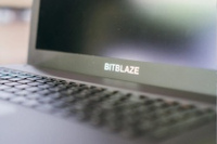 Российская компания «Промобит» может в ближайшем будущем выпустить свой первый ноутбук - Bitblaze Titan на российском процессоре «Байкал-М». 