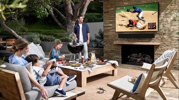 Samsung The Terrace - экстерьерные QLED телевизоры от корейского гиганта.