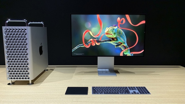 По данным портала 9to5Mac, Apple разрабатывает монитор со встроенным процессором A13 Bionic и нейродвижком. 