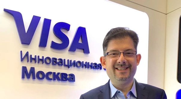 Генеральный директор Visa в России Михаил Бернер заявил, что пластиковые карты полностью исчезнут через 10 лет.