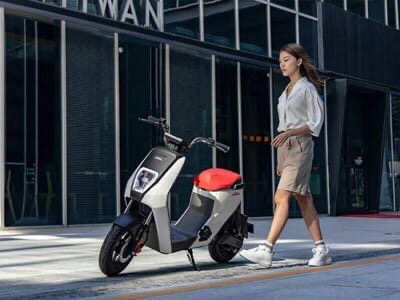 Honda объявила о начале продаж недорогого и компактного электрического скутера - U Be.