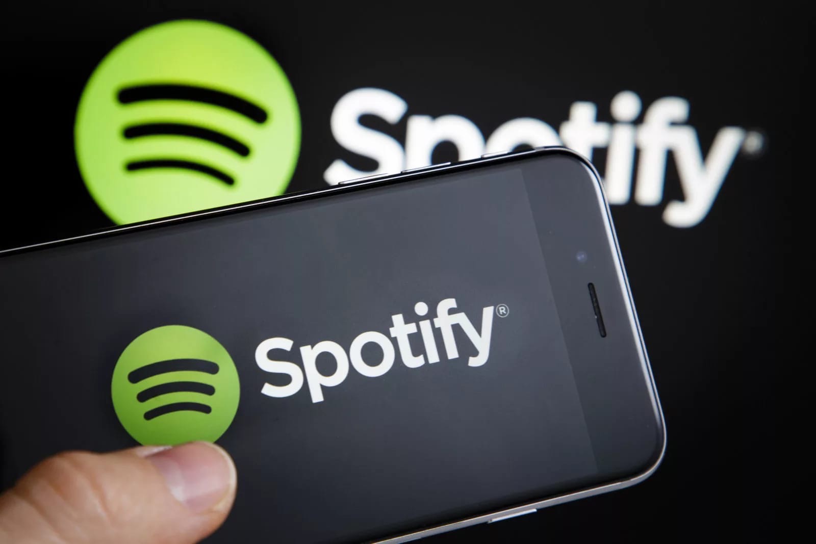 Spotify прекращает поддержку режима «За рулём» на Android и iOS.