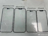 Немного сливов: в китайской соцсети Weibo появилось фото передних панелей смартфонов серии iPhone 14: