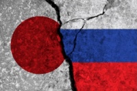 Япония запретила вывоз товаров в Россию и ввела санкции против еще двух российских банков: Россельхозбанка и Московского кредитного банка (МКБ), а также против Белорусского банка развития и реконструкции.
