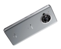 Sharp представила камерафон Aquos R7 с дюймовым сенсором от Leica, который захватывает в 1,8 раза больше света, чем прошлогодняя модель. 