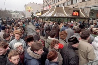Предположительно, McDonald's на «Пушкинской» откроется под новым брендом уже 12 июня. 